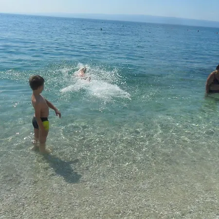 아파트 Batovanja *